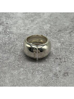 Chanel Slitlogo Wide Ring